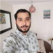 Profesor de educación física y deportes, ofrece todo lo relacionado al, área deportivo y de vivir saludable